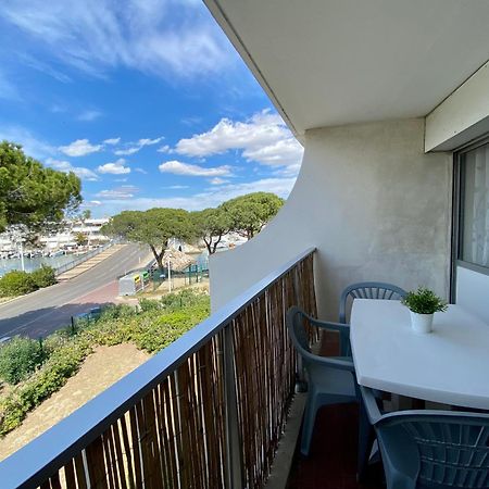 Les Caravelles Port Camargue Apartment เลอ โกร-ดู-รัว ภายนอก รูปภาพ