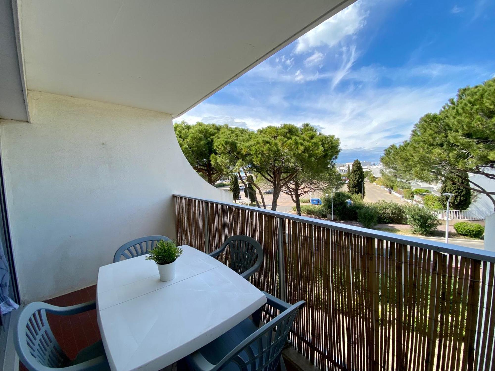 Les Caravelles Port Camargue Apartment เลอ โกร-ดู-รัว ภายนอก รูปภาพ